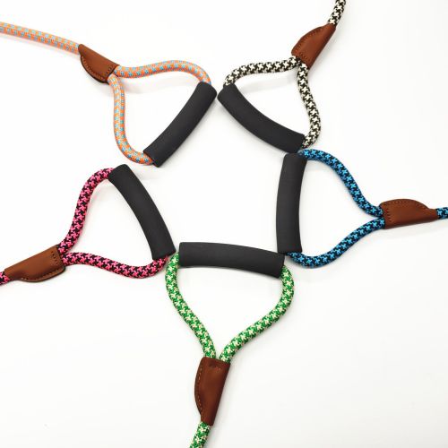 Multi-colored Swallow gird Pet rope leash with leather and Comfortable handle--Green Multi-colored Swallow gird Pet rope leash with leather and Comfortable handle--Green