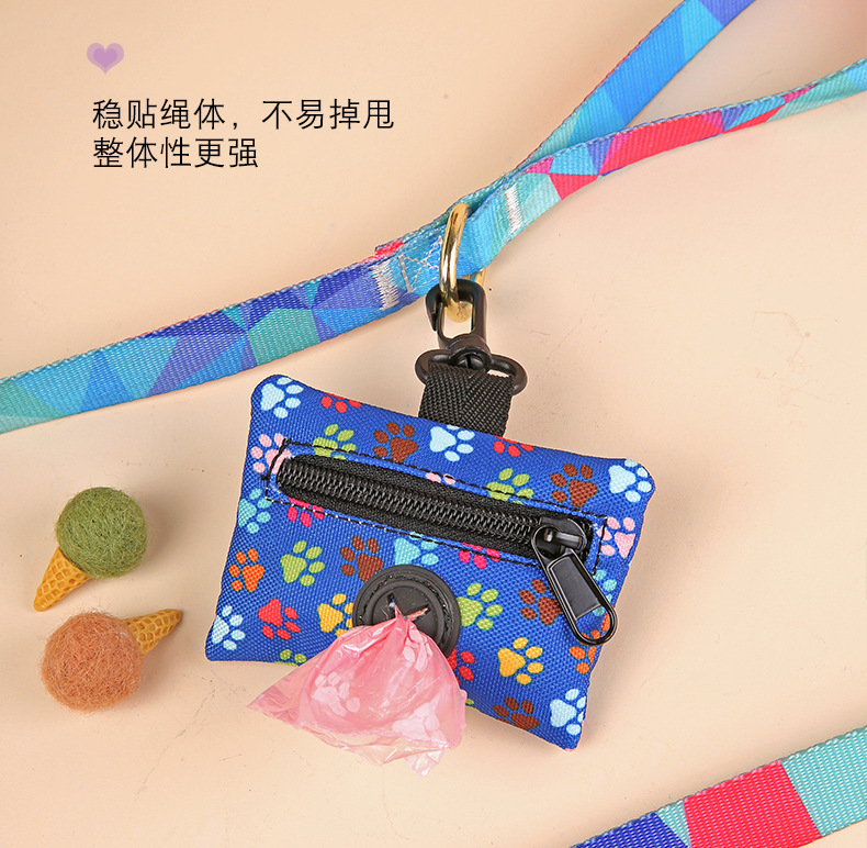 Stylish Dog Poop Bag Holder - Chic & Compact Waste Bag Dispenser for Walks