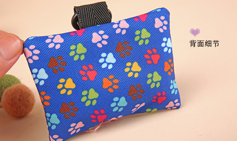 Stylish Dog Poop Bag Holder - Chic & Compact Waste Bag Dispenser for Walks