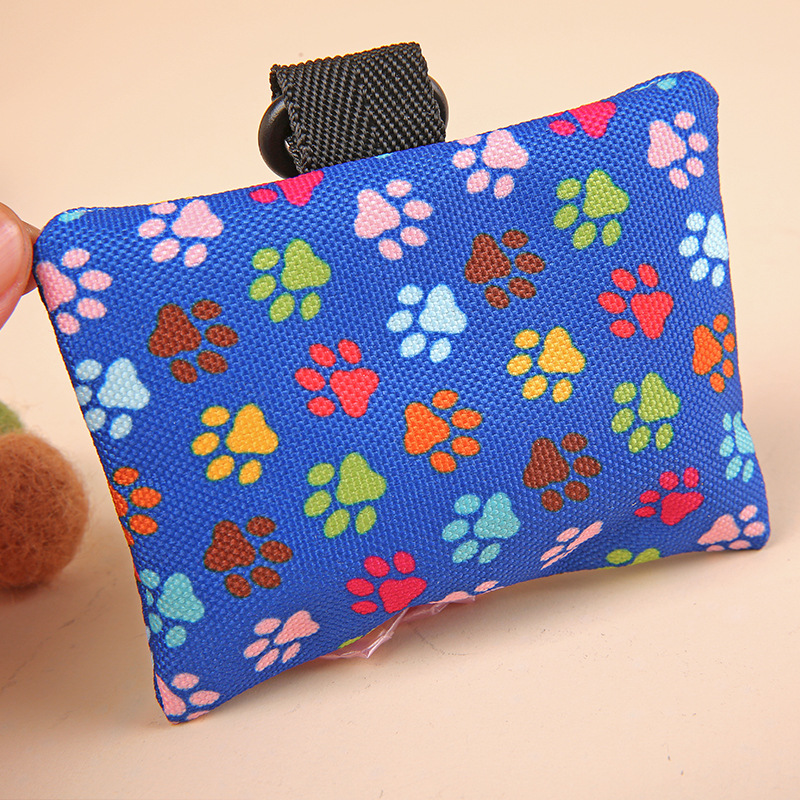 stylish-dog-poop-bag-holder-chic-compact-waste-bag-dispenser-for-walks-main-04